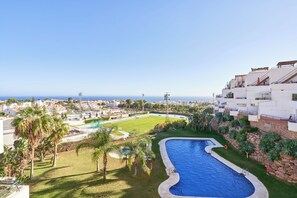 Pool - Apartment 'Balcon De Nerja' with Sea View, Wi-Fi and Air Conditioning (Nerja)