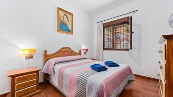 3 Schlafzimmer, Bügeleisen/Bügelbrett, kostenloses WLAN, Bettwäsche