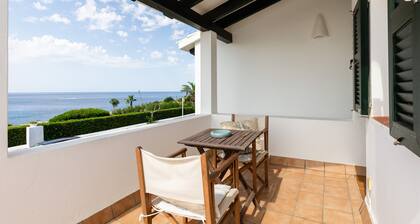 Villa 'Esther Vistas Al Mar' with Sea View, Private Pool and Wi-Fi