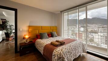 2 habitaciones, tabla de planchar con plancha, wifi y ropa de cama