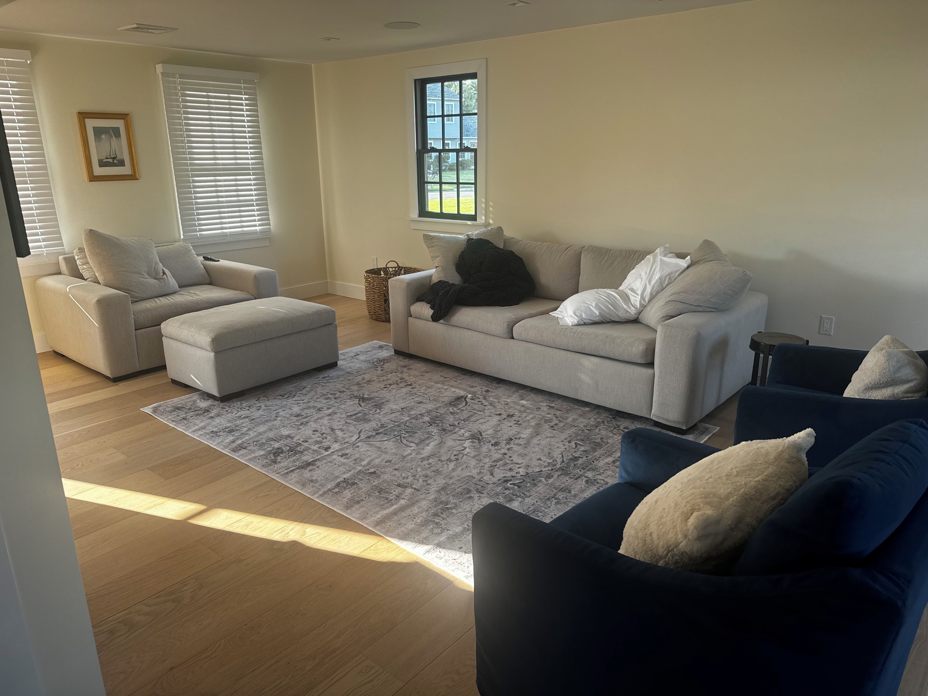 Completely Renovated Modern Beach house, 4-bedroom 2 baths  2500 square foot