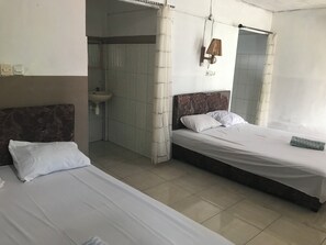 Habitación básica doble, 1 cama matrimonial, acceso para personas con movilidad reducida | Sábanas de algodón egipcio y ropa de cama de alta calidad 