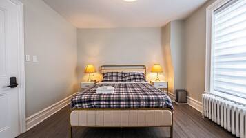 Deluxe Room | Free WiFi, bed sheets