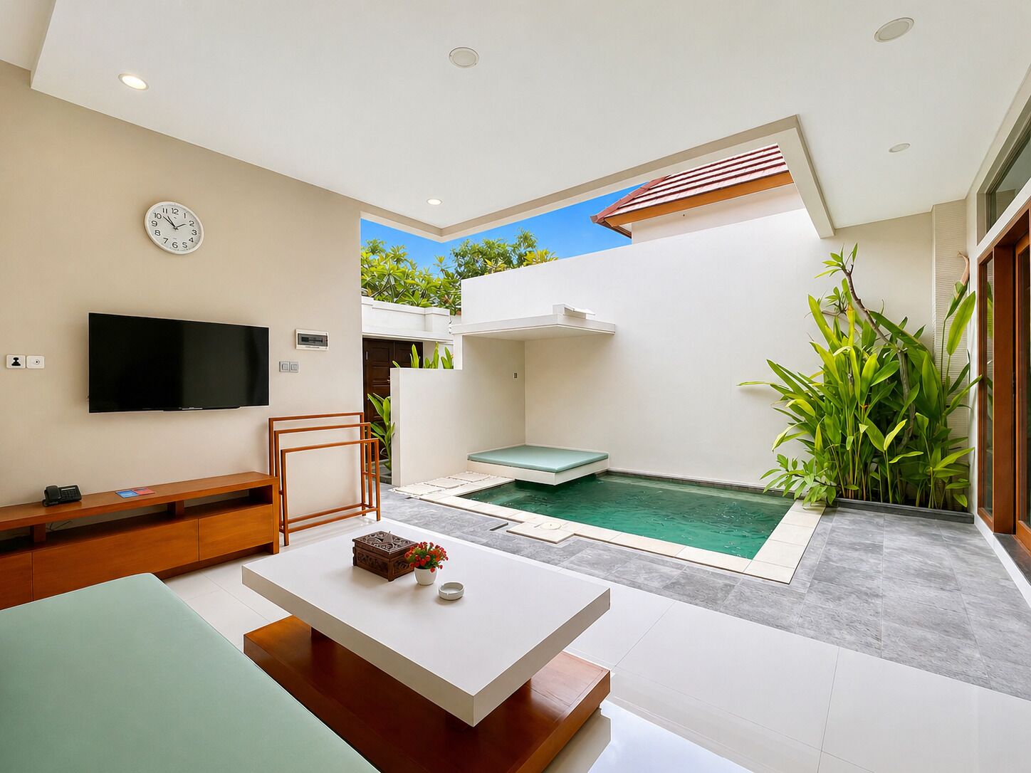 One Bedroom Villa | 客廳 | 智能電視