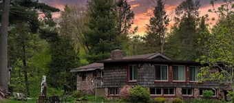 Lakeside Serenity: Your Perfect Northwoods Exhale