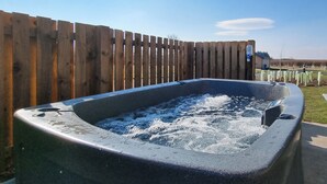Utendørs boblebad