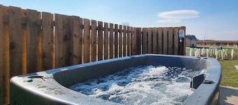 Kyloe Glamping Pod (Pet Friendly)