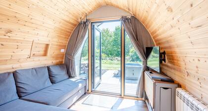 Kyloe Glamping Pod (Pet Friendly)