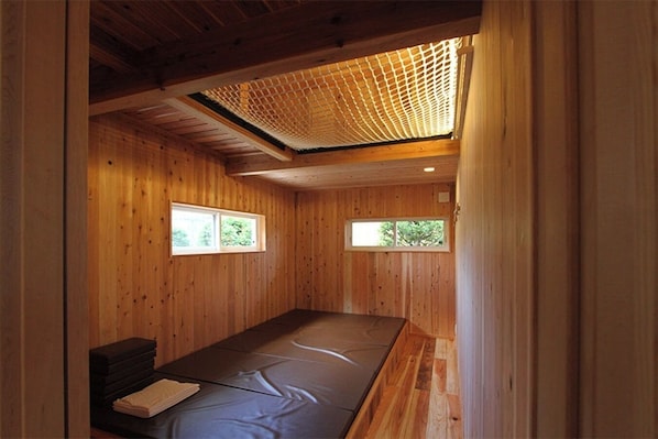 1 bedroom, desk, free WiFi