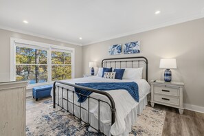 4 Schlafzimmer, Bügeleisen/Bügelbrett, Reisekinderbett, WLAN