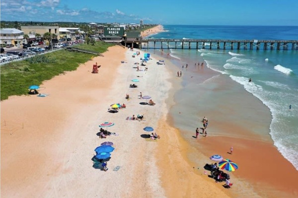 Sillas reclinables de playa, toallas de playa