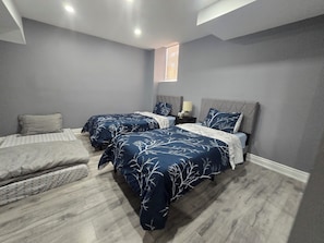 2 soverom, strykejern/-brett, wi-fi (inkludert) og sengetøy