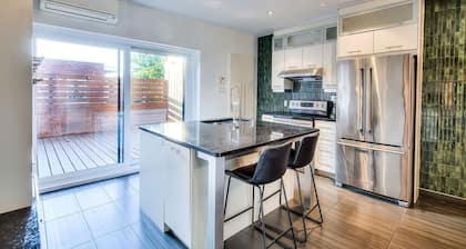Spacious 3BR in Downtown Montreal