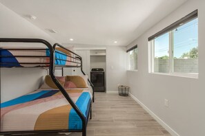 4 bedrooms, desk, iron/ironing board, travel crib