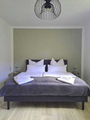 2 Schlafzimmer, WLAN, Bettwäsche