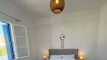 1 bedroom, in-room safe, free WiFi, bed sheets