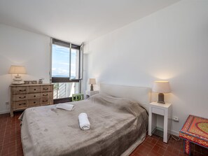 4 bedrooms, Internet