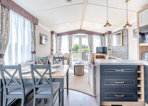 Living area - Coldstream Retreat - 3 Bedroom (Pet Friendly) (Coldstream)