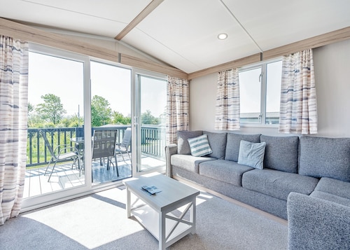 Tweed Retreat - 2 Bedroom (Pet Friendly)