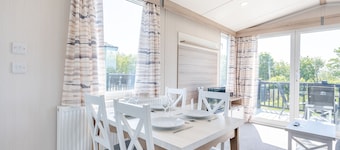 Tweed Retreat - 2 Bedroom (Pet Friendly)