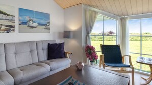 TV, fireplace - "Winona" - 600m from the sea by Interhome (Løkken)