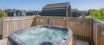 Cheviot Retreat - 2 Bedroom (Pet Friendly)