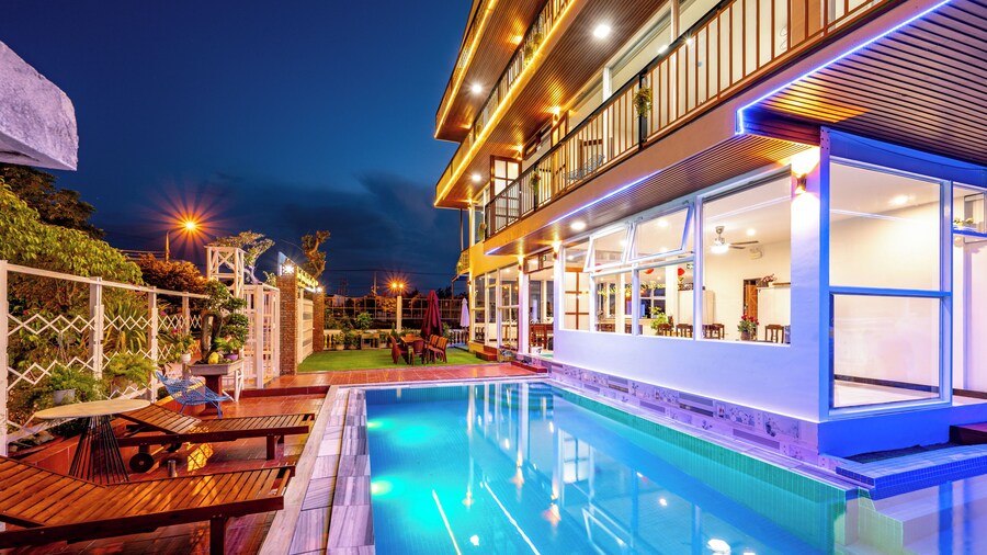 Hestia HaMy Beach House