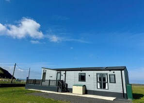 Exterior - Platinum 2 Bed Spa Slps 4 (Pet) (Clarach)