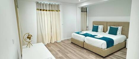 3 bedrooms, iron/ironing board, free WiFi, bed sheets