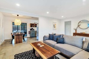 Télévision, espaces bureaux