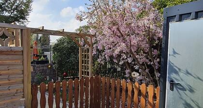 Barrierefreier ländlicher Urlaub in grüner Oase! Haustierfreundlich!
