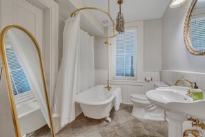 Dusche, Haartrockner, Shampoo
