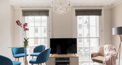 Stunning 2 Bed in Centre of Cheltenham