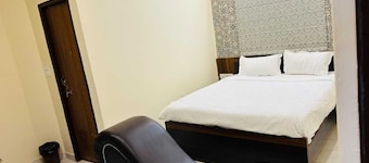 COMFORT IN HOTEL AND RESTAURANT JODHPUR