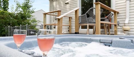 Bain à remous extérieur