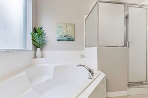 Douche, serviettes fournies