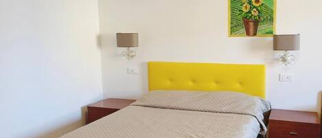 1 Schlafzimmer, Schreibtisch, Bügeleisen/Bügelbrett, WLAN