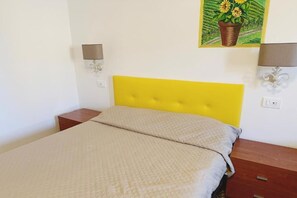 1 Schlafzimmer, Schreibtisch, Bügeleisen/Bügelbrett, WLAN
