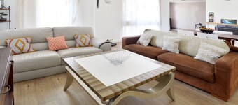 Large villa for 10 people, green setting