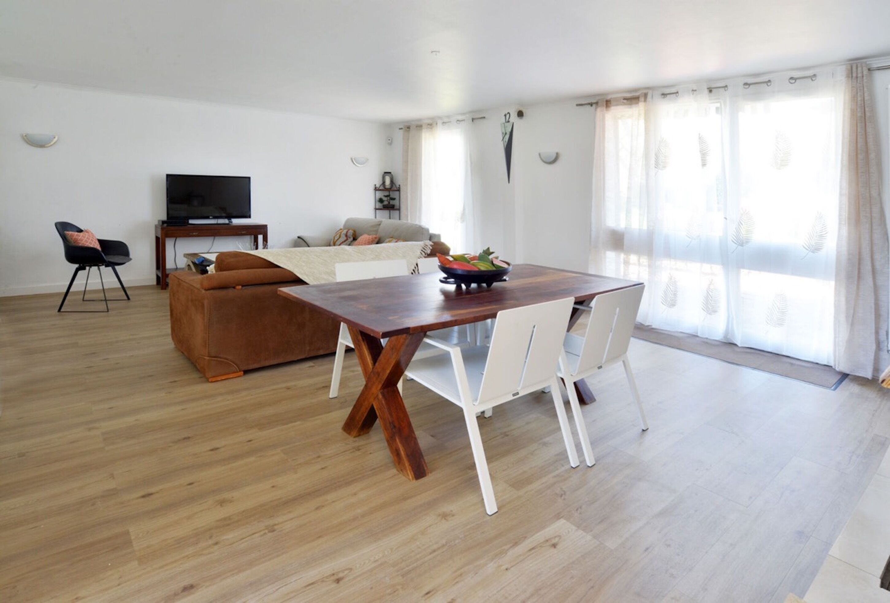 5 chambres, Wi-Fi, draps fournis