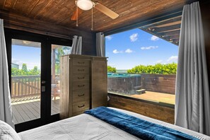 5 室のベッドルーム、デスク、アイロン / アイロン台、WiFi (無料)