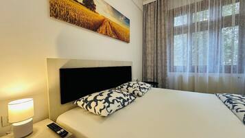 Appartamento familiare, vista cortile | 1 camera, biancheria da letto di alta qualità, con stile personalizzato