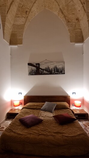 1 chambre, fer et planche à repasser, lit parapluie, Wi-Fi