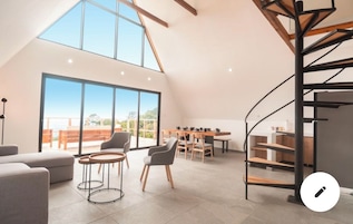 Superior Cabin, City View | Free WiFi, bed sheets