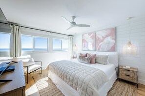 2 slaapkamers, een strijkplank/strijkijzer, gratis wifi, beddengoed