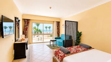Ropa de cama de alta calidad y minibar con artículos gratuitos