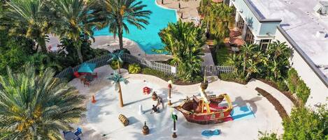 Piscine couverte