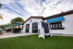 Terrace/patio - Family-Friendly Villa w Pool, Hot Tub & Game Room (Kissimmee)