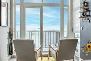 Interior - 2 Bed in Ilfracombe (oc-d9720) (Ilfracombe)