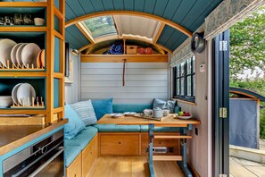 Dining - 1 Bed in Withypool (oc-s29887) (Withypool)